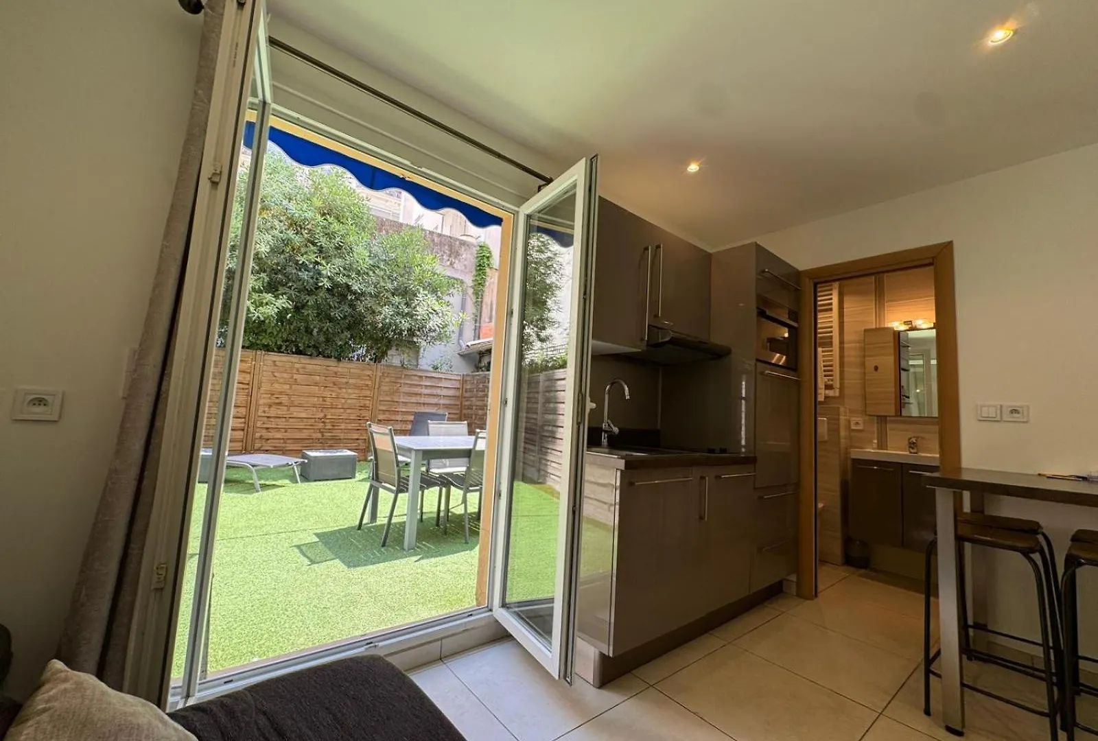 Appartement 4 personnes grande terrasse dans le Carré d Or à Nice 0*,